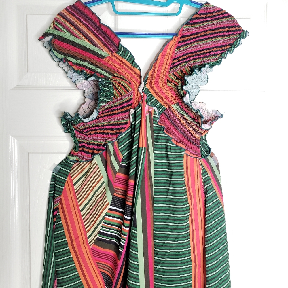 Dress - Picture 2 of 4